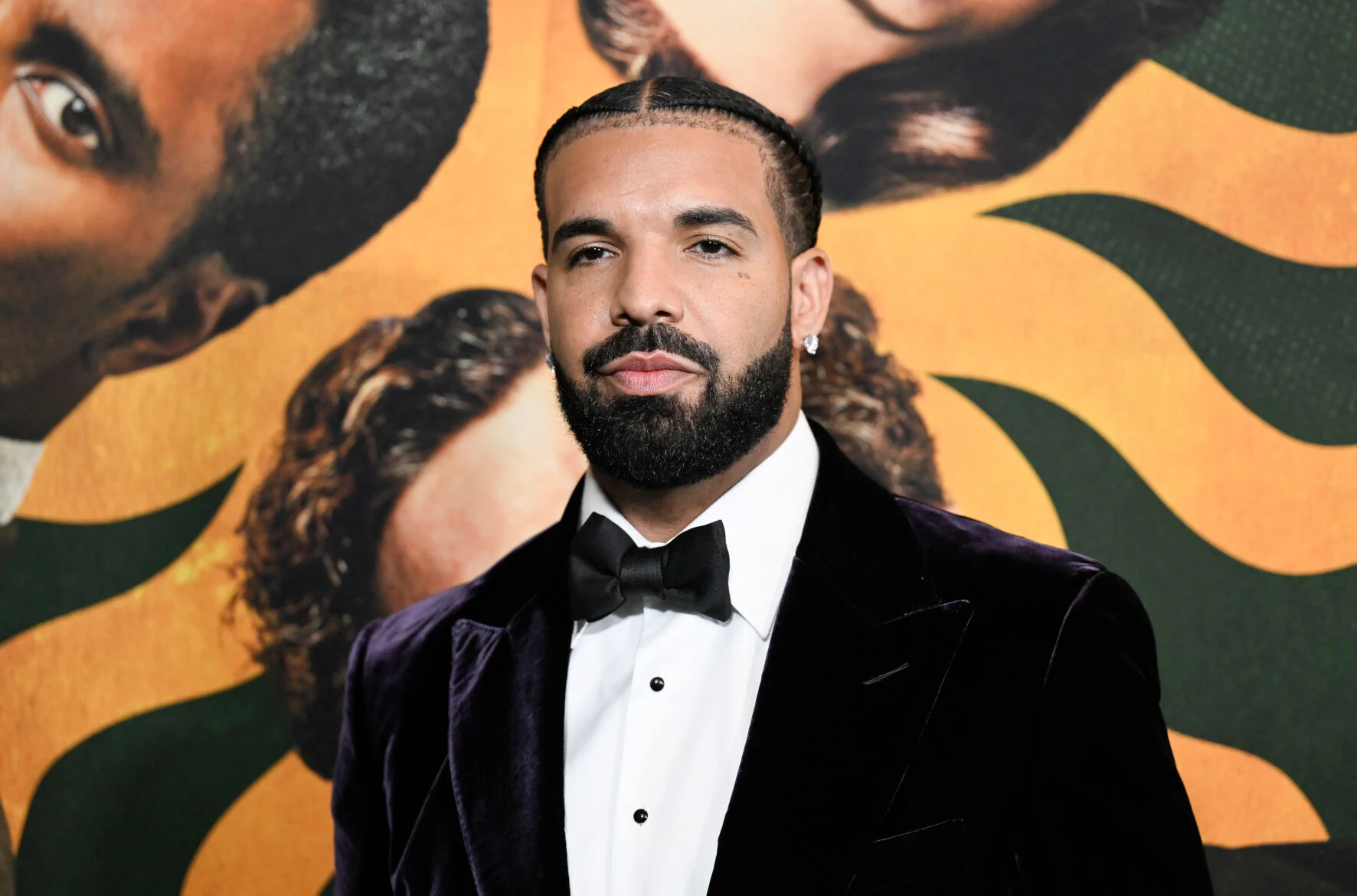 Drake - World Premiere of "Amsterdam"