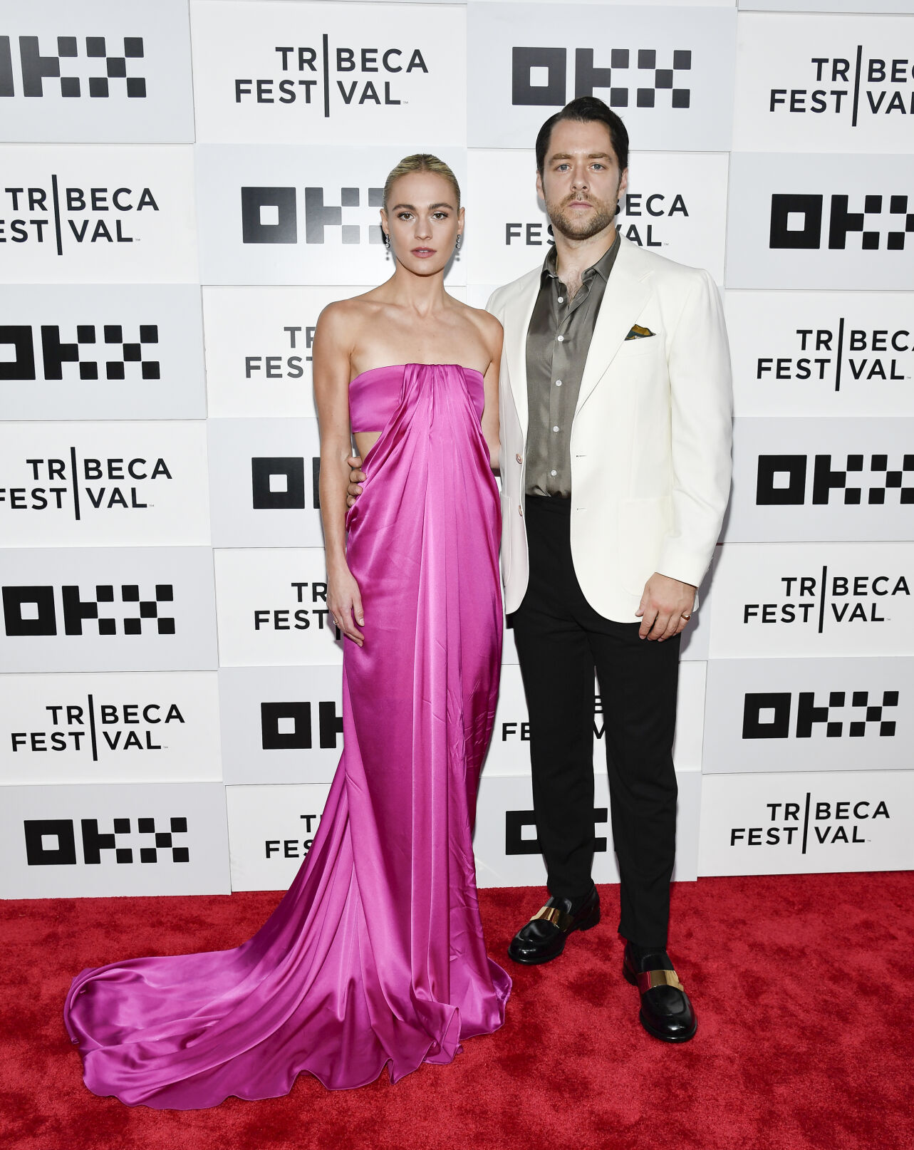 (L-R) Sophie Skelton and Richard Rankin attend the "Outlander" premiere during the 2023 Tribeca Festival at BMCC Theater on June 09, 2023 in New York City. 